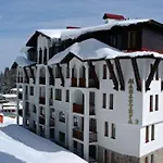 Cozy Ski-to-door Apartment, Monastery 3 Complex Apartment *