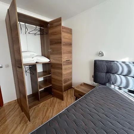 Cozy Ski-to-door Apartment, Monastery 3 Complex Apartment
