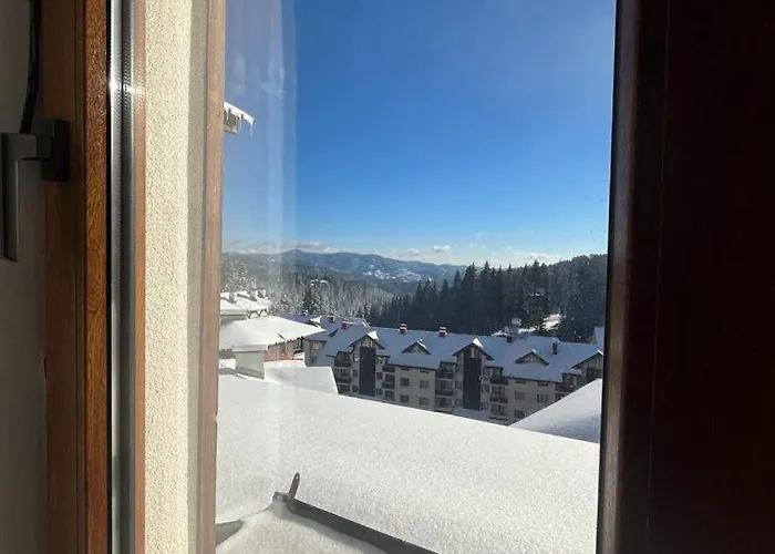 Apartment Cozy Ski-to-door Apartment, Monastery 3 Complex *